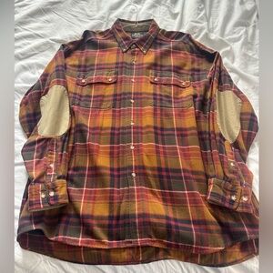 Willis & Geiger plaid button-down flannel shirt